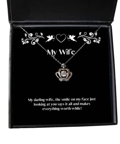 Best Wife Crown Pendant Necklace, My Darling Wife, The Smile on My face just Looking at You!, Present for Wife, Cool from Husband