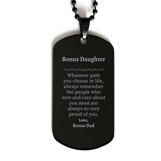 Placa de identificación negra para hija extra. Siempre muy orgullosa de ti. Regalos de cumpleaños inspiradores para hija extra de parte de papá extra.