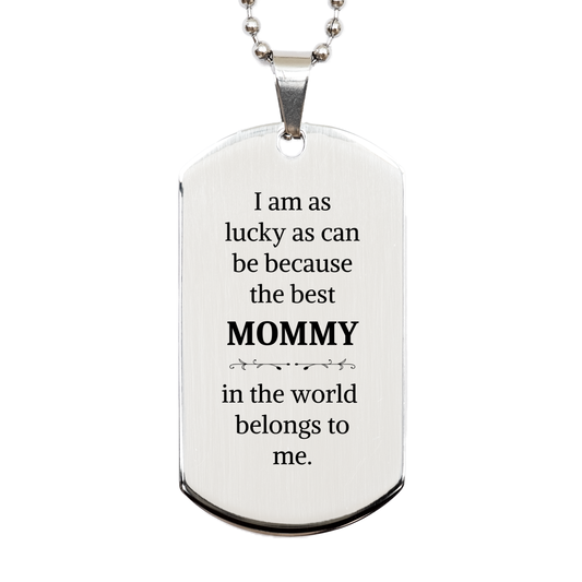 Placa de identificación plateada para mamá: regalo inspirador para ella en Navidad, cumpleaños y días festivos, grabada con la mejor mamá del mundo para demostrar amor y aprecio; perfecta para el Día de los Veteranos